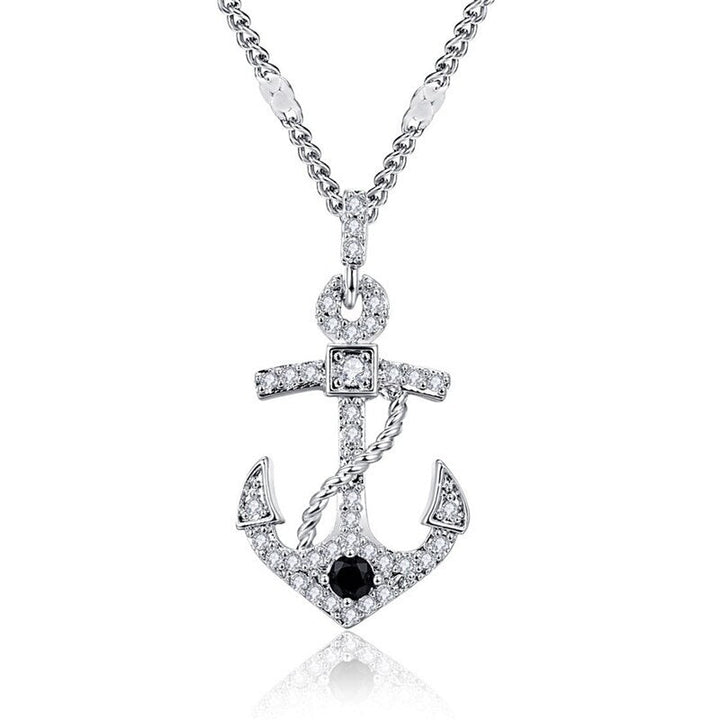 Collier mode femmes, pendentif brillant, chaîne délicate, pour toutes les occasions.