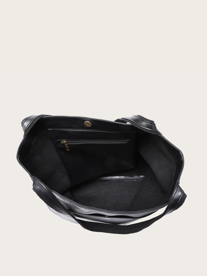 Élégant sac cabas femme grand format, disponible en marron et noir, un accessoire mode indispensable.