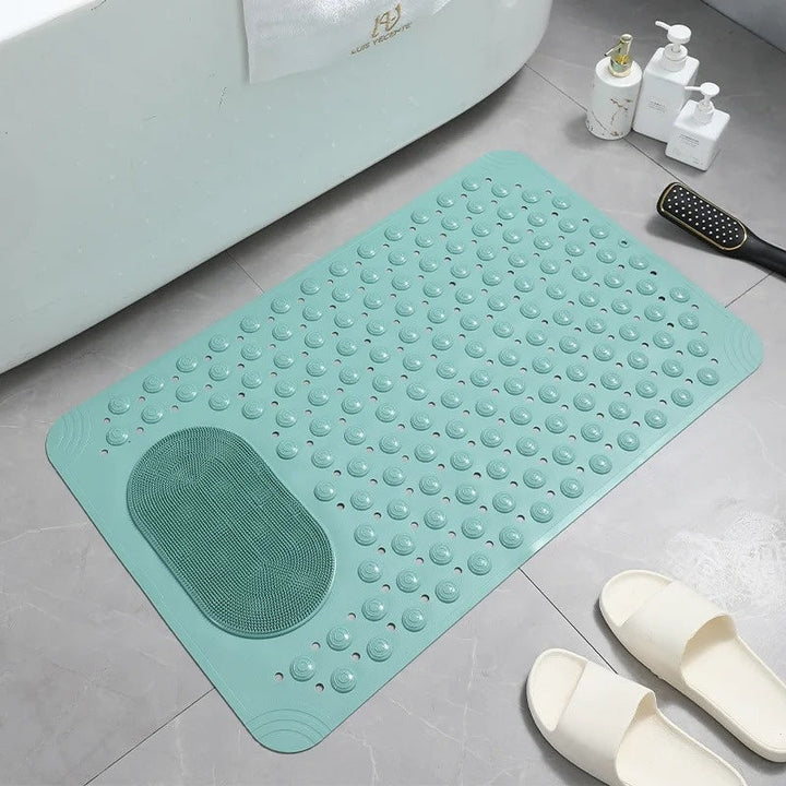 Tapis de douche sécurisé avec ventouses puissantes et gommage intégré, prévient les chutes dans la salle de bain.
