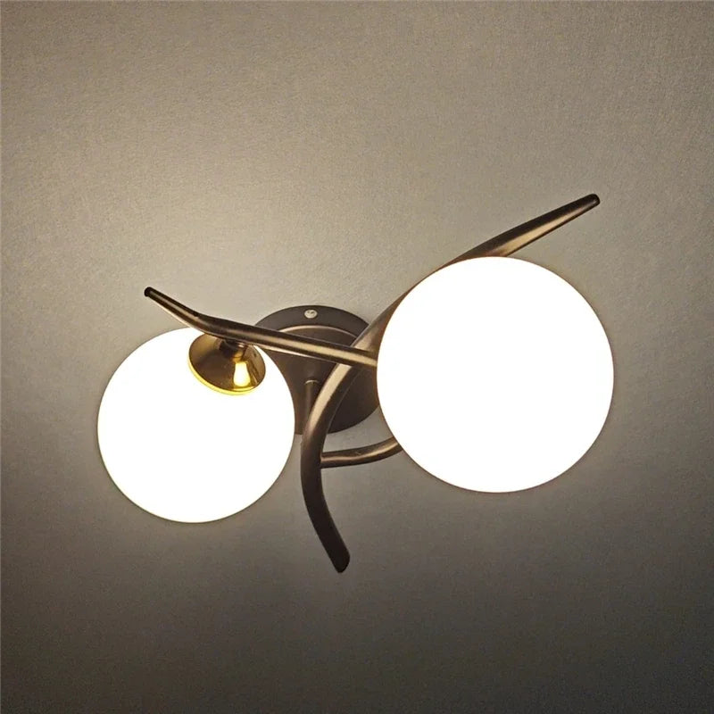 Applique LED murale scandinave minimaliste, design double sphère, éclairage moderne pour chambre et salon.