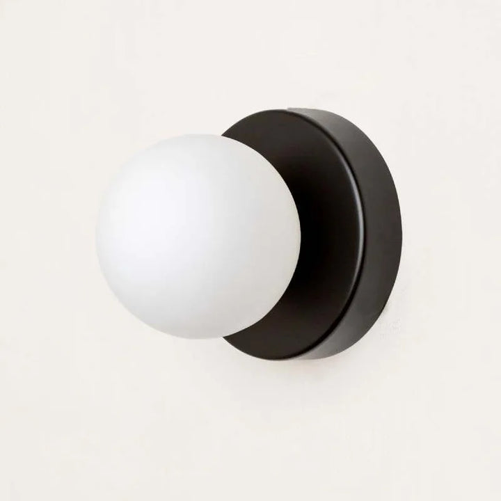 Luminaire mural LED Macaron pastel. Éclairage doux, décoration pour chambre ou salon au style moderne.