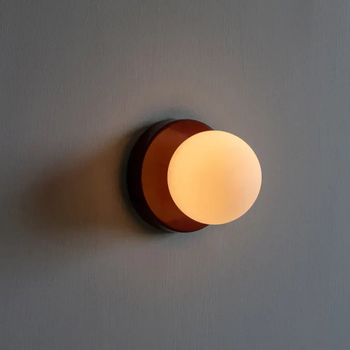 Luminaire LED Macaron, design contemporain. Applique murale pour un éclairage doux et moderne dans votre intérieur.