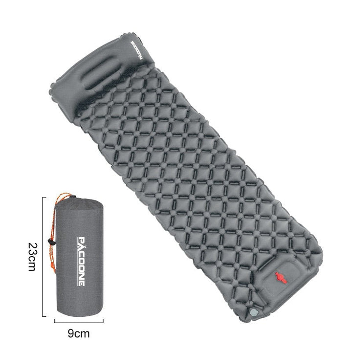 Matelas gonflable de camping ultra léger avec pompe intégrée, idéal pour randonnée, bivouac et confort extérieur.