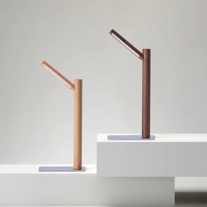 Lampe LED de bureau Flexura au design moderne. Éclairage ajustable pour lecture, étude et travail. Tête 360°.