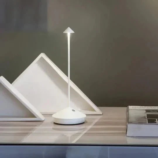 Lampe LED Spikelight dimmable rechargeable, éclairage ambiant polyvalent pour intérieur et extérieur.
