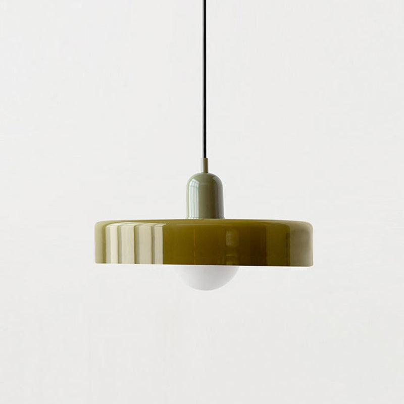 Lampe suspendue créative, style Bauhaus en verre coloré, pour un intérieur plein de charme.