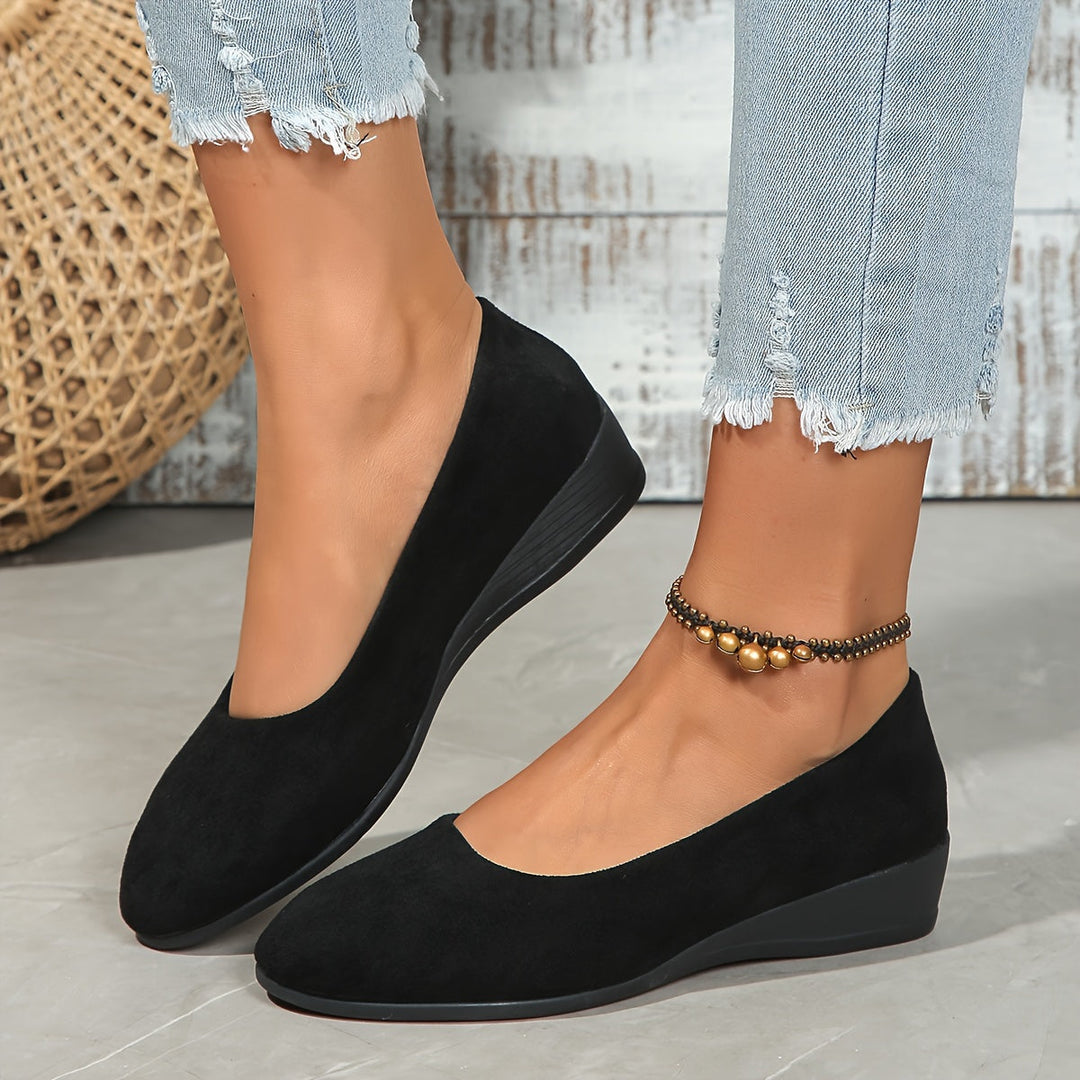 Ballerines femme polyvalentes, idéales pour le quotidien, travail ou sorties, style mode et confortables.