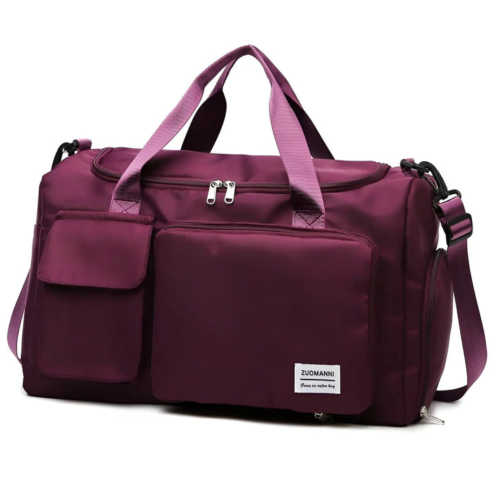 Sac unisexe élégant pour voyage ou sport, grand et étanche, un accessoire indispensable.