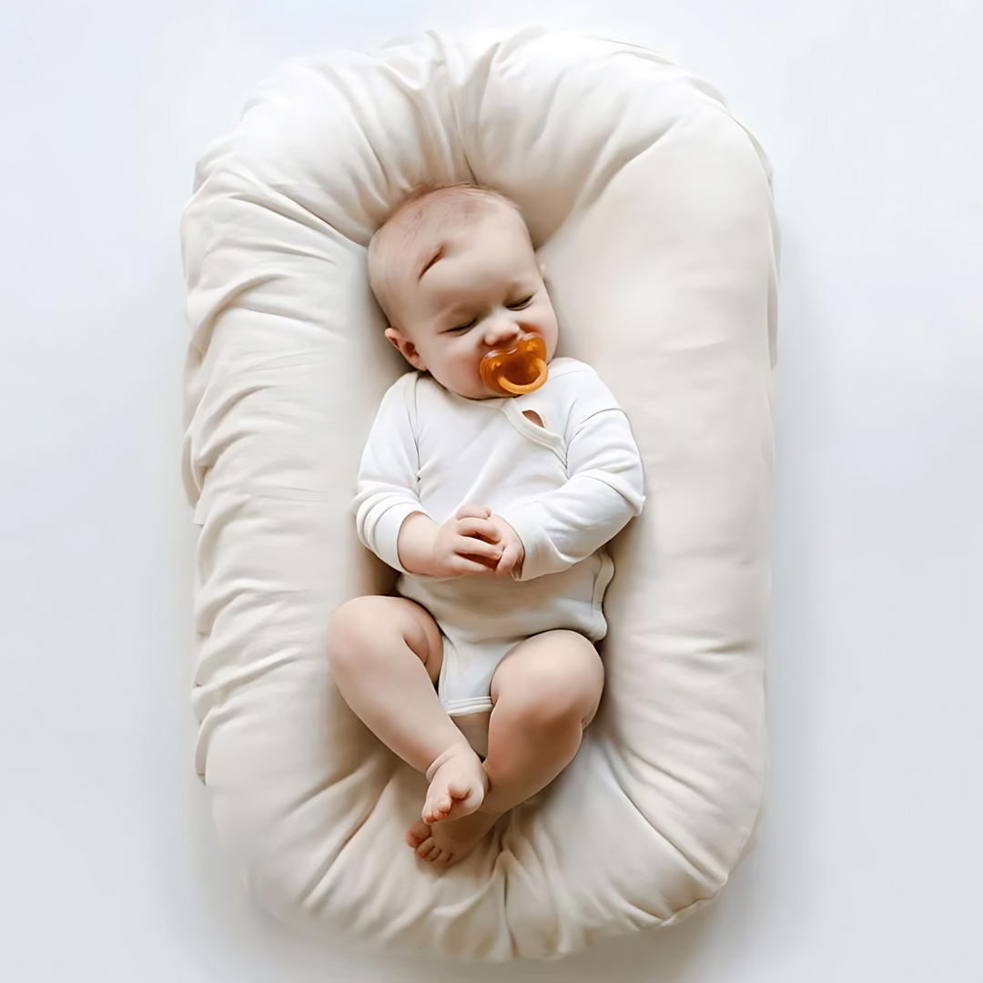 Nid de bébé portable pour un sommeil sûr, cocon douillet et pratique pour le cododo.