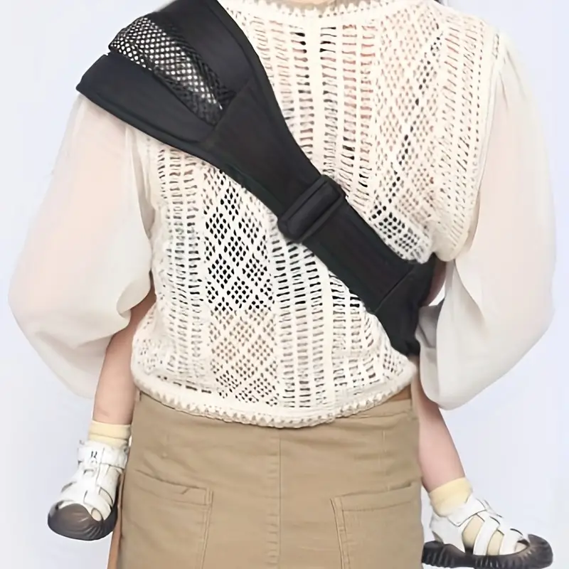 Porte-bébé ajustable ergonomique rose, portage confortable et sécurisé pour bébés et parents.