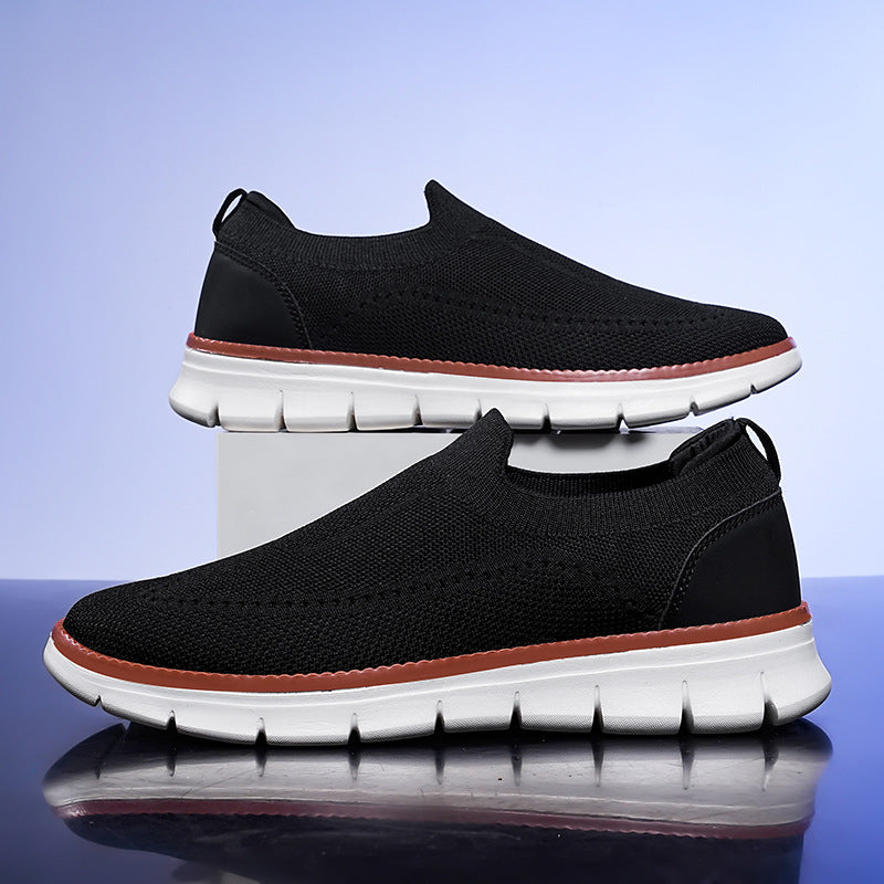 Baskets homme casual à enfiler, offrant un confort supérieur pour le quotidien. Chaussures légères et respirantes.