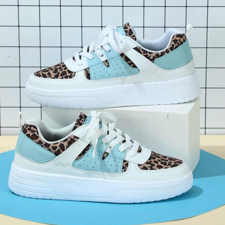 Chaussures femme multicolores, style décontracté, parfaites pour le quotidien et le confort.