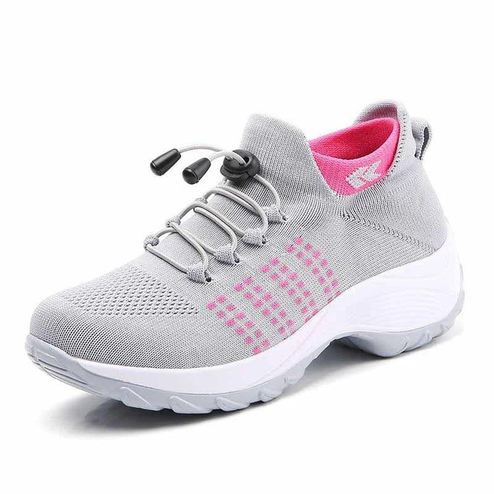 Baskets légères respirantes femme pour marche quotidienne, confort ergonomique et soutien optimal.