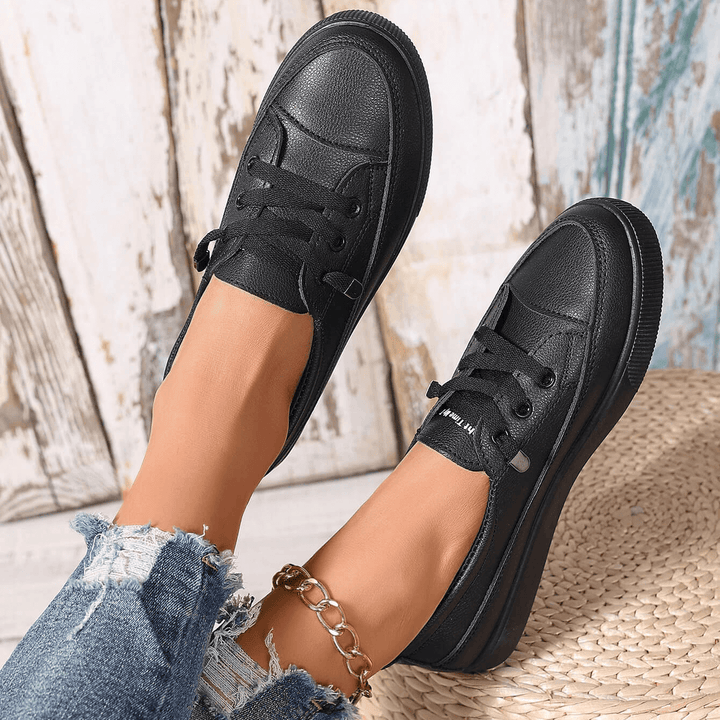 Chaussures orthopédiques femme avec soutien avancé, idéales pour le confort des pieds, la posture et le bien-être.