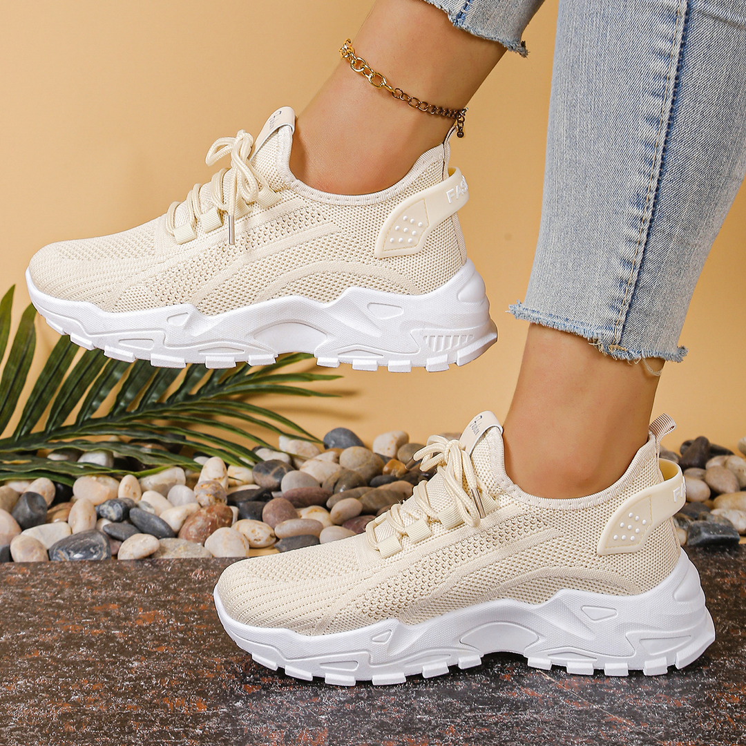 Baskets orthopédiques pour femmes, confortables, avec soutien plantaire optimal pour la marche et le bien-être.