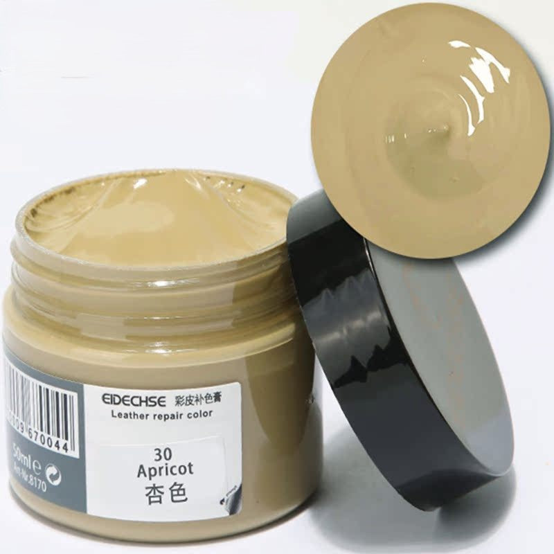 Réparation couleur cuir et plastique avec ce baume rénovateur. Idéal pour intérieur auto, meubles, maroquinerie.