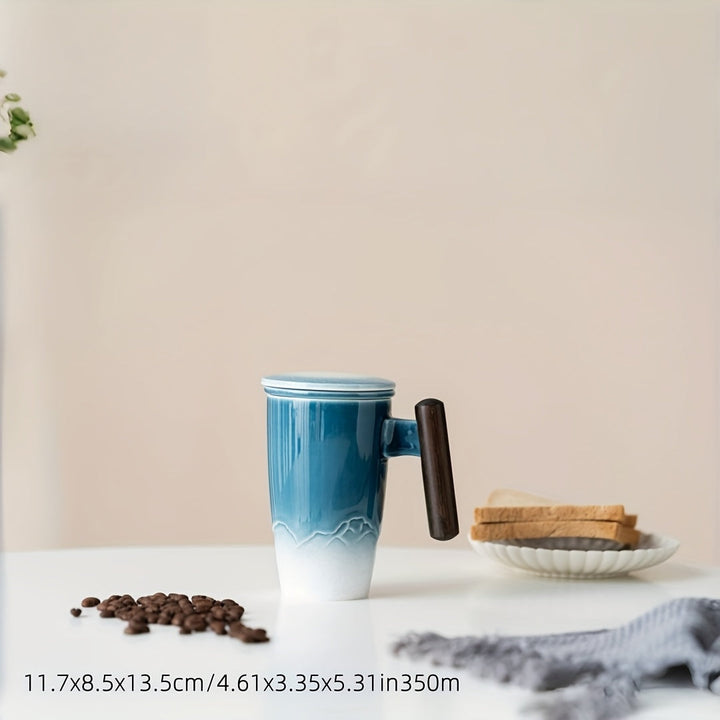 Tasse à thé artisanale en céramique rétro avec filtre amovible, idéale pour vos boissons chaudes quotidiennes.