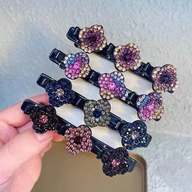 Pince à cheveux brillante avec strass violet pour coiffure élégante et maintien fort.