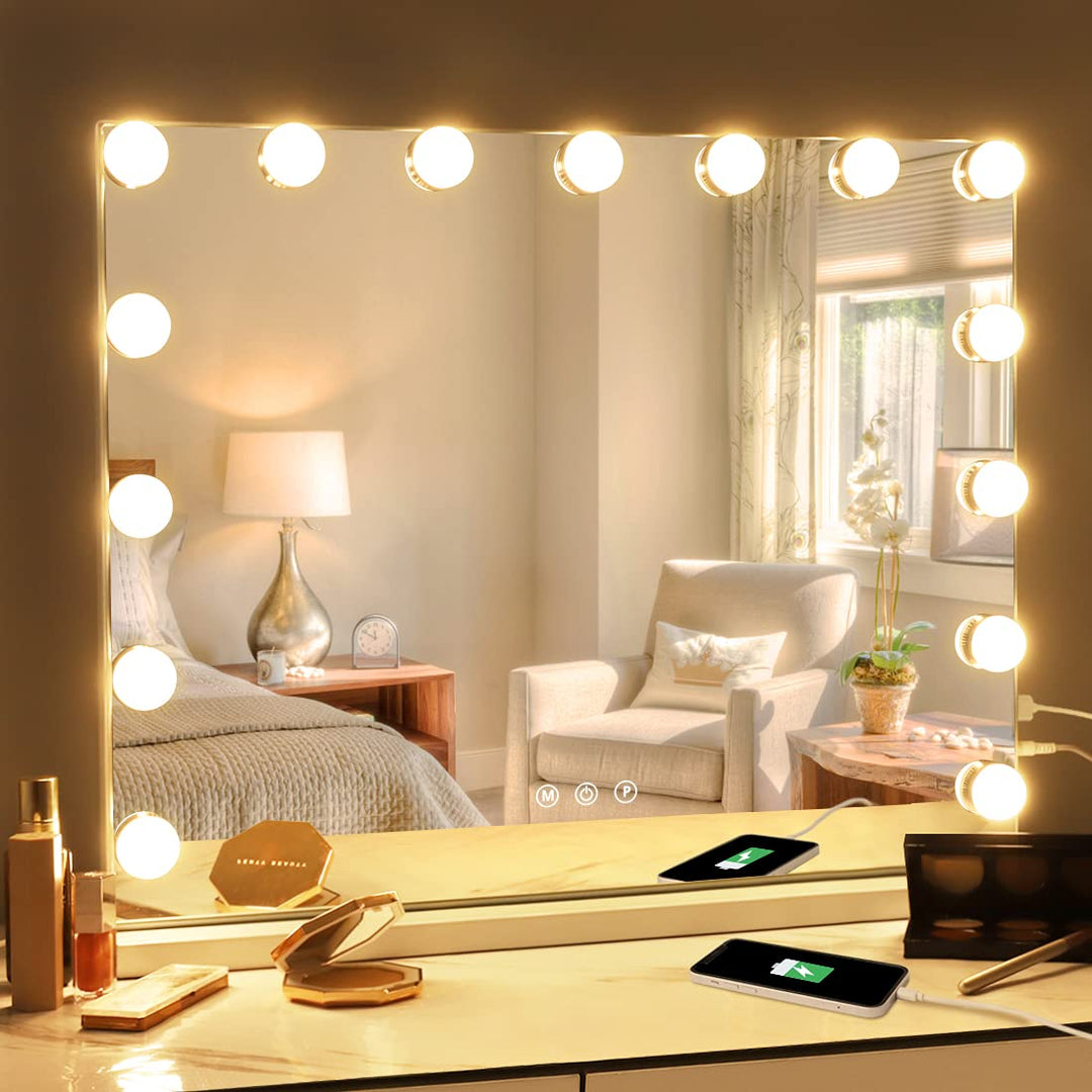 Ampoules LED ajustables pour miroir de maquillage. Lumière USB dimmable pour un rendu beauté optimal.