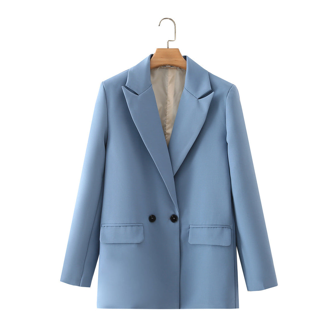 Blazer femme élégant, veste croisée pour le bureau, avec revers en pointe raffinés.