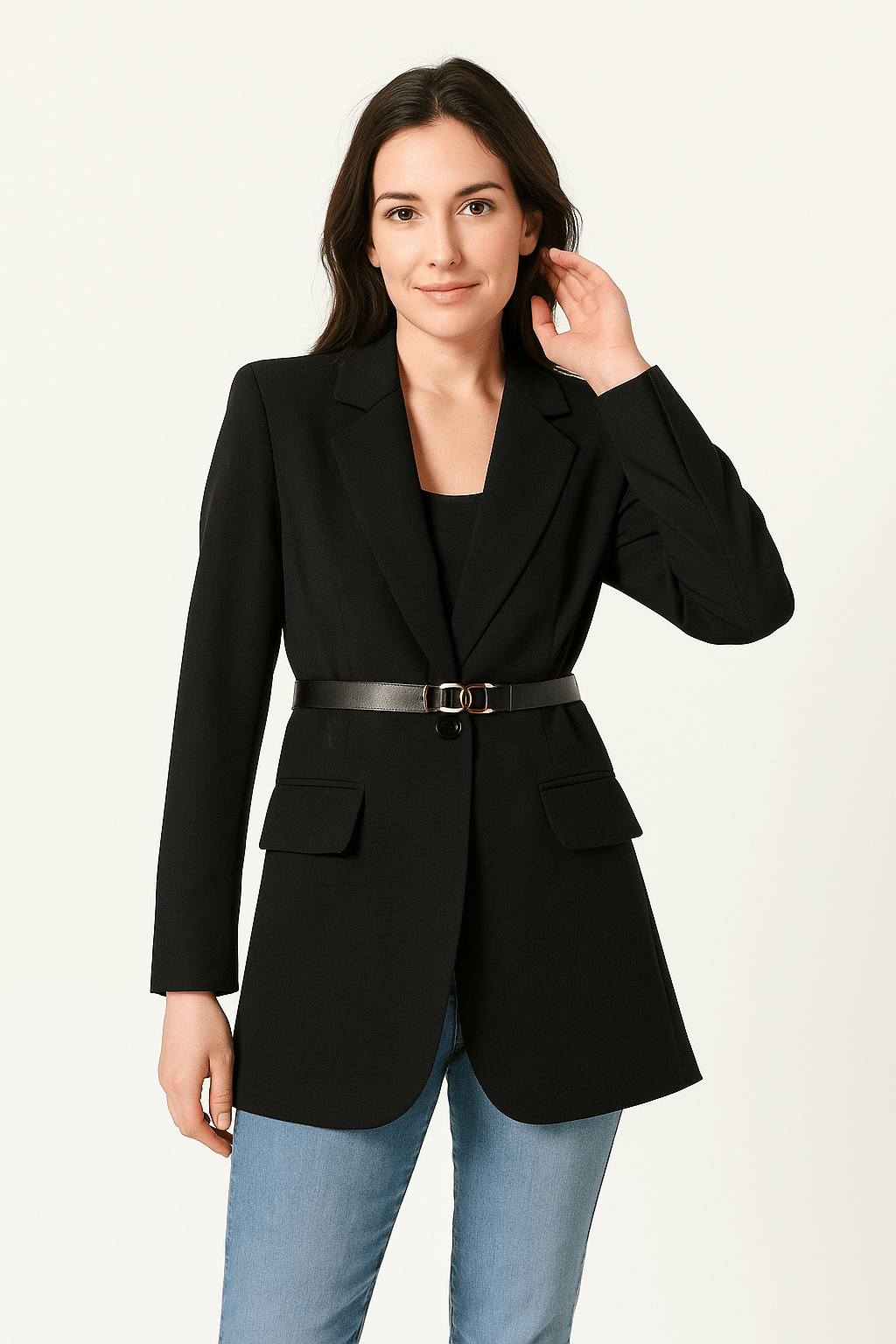 Blazer cintré femme couleur café avec ceinture élégante, idéal pour tenue professionnelle ou un look chic raffiné.