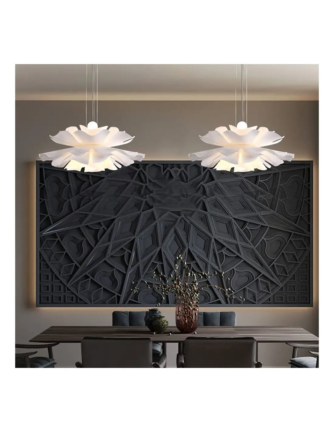 Élégante suspension florale en acrylique, avec un design nordique et une lumière chaleureuse pour une ambiance cosy.