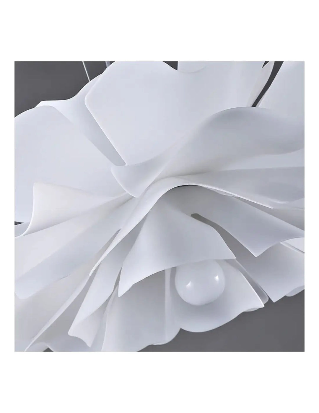Luminaire design nordique floral en acrylique, idéal pour créer une ambiance chaleureuse dans votre intérieur.