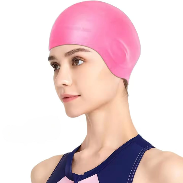 Bonnet de sport durable en silicone pour la nage, offre protection et confort. Accessoire natation pour piscine.
