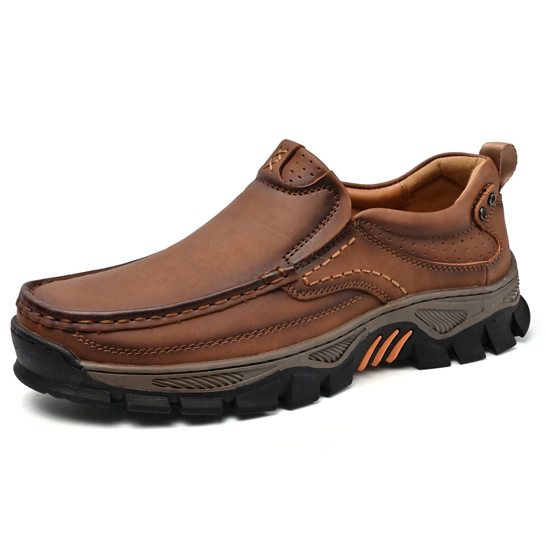 Boots orthopédiques homme mi-saison élégantes, offrant confort supérieur et maintien optimal pour la ville.