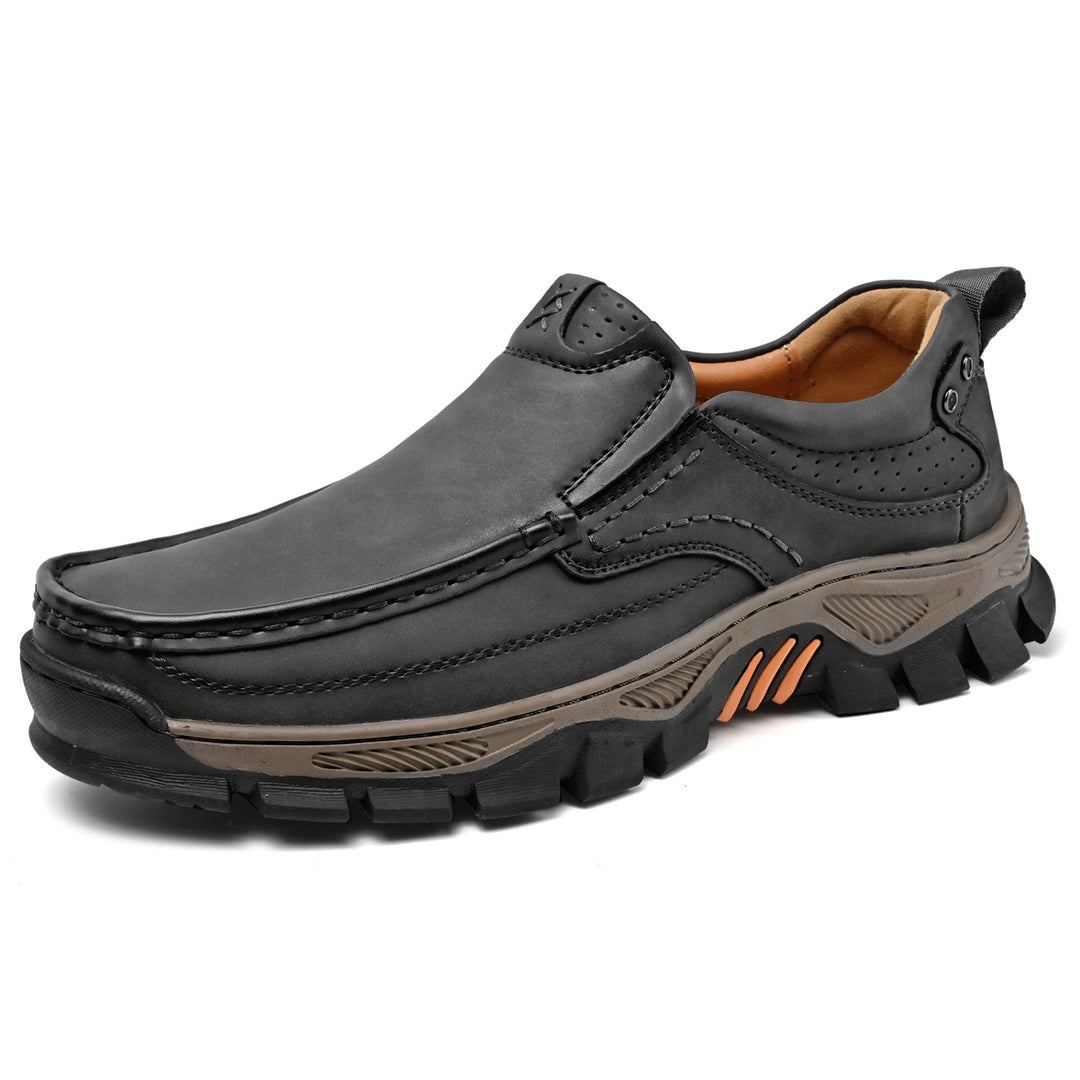 Boots élégantes pour homme, style ville, offrant un soutien orthopédique et un confort durable au quotidien.