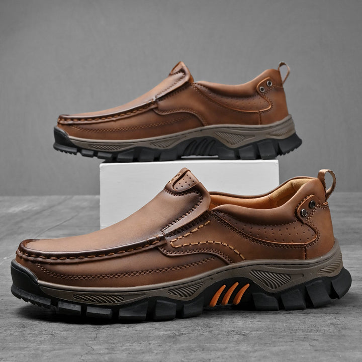Boots homme, couleur classique, avec système de maintien optimal, parfaites pour le bien-être de vos pieds.