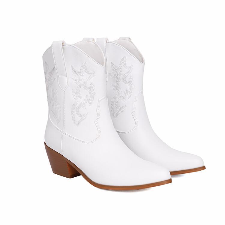 Bottes femme élégantes, style western, broderies fines, bout pointu, talon carré, idéales pour la mode.