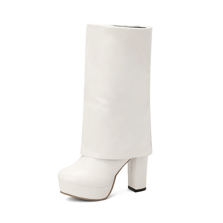 Bottes femme confortables, talon bloc et semelle compensée, idéales pour la mode automne-hiver.