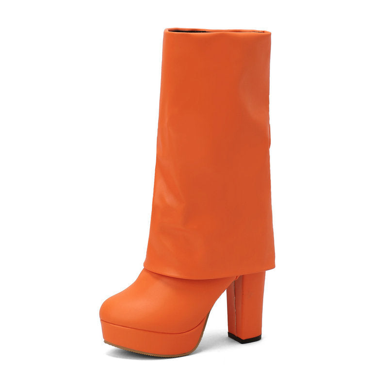 Bottes femme à plateforme, talon bloc, mi-hautes, confortables et chics pour l'hiver.