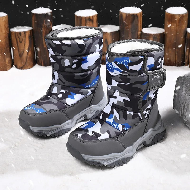Bottes de neige pour petits explorateurs, imperméables, chaudes et durables pour toutes les aventures hivernales.