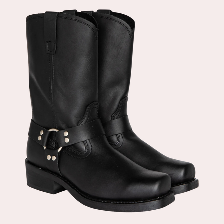 Bottes western homme en cuir vieilli, santiag confortables à tige haute et bout arrondi pour un style cowboy durable.