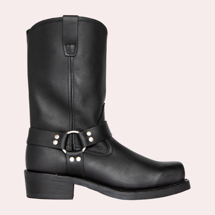 Paire de bottes western homme, santiag en cuir vieilli marron, tige haute et bout arrondi. Idéales style cowboy.