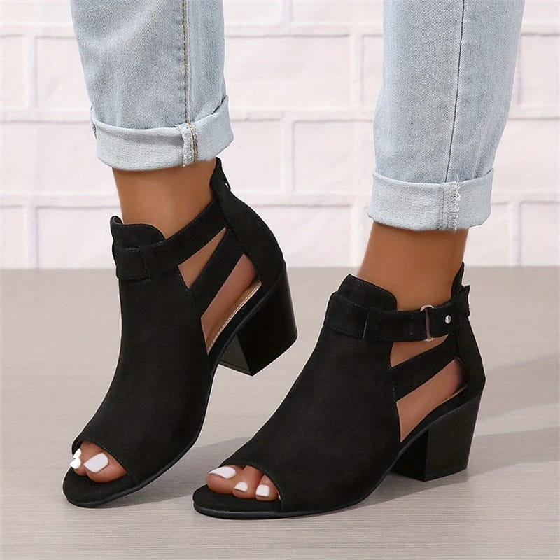 Bottines noires pour femmes, bout ouvert chic, talon bloc stable. Chaussures élégantes et polyvalentes.