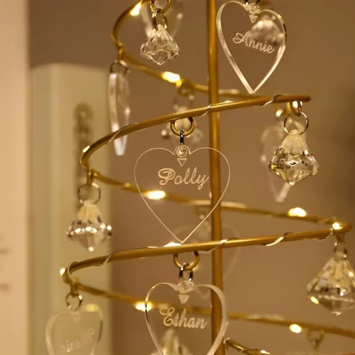 Breloque Noël famille personnalisée, souvenir précieux pour les fêtes. Pendentif affectif décoration sapin.
