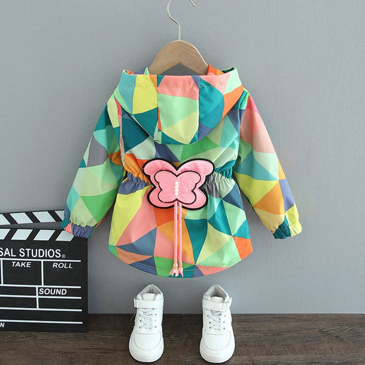 Veste de pluie imperméable pour fille avec élégant motif papillon, idéale printemps/automne et protection pluie.