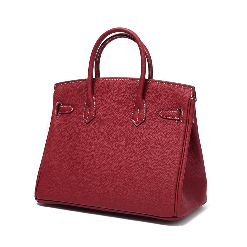 Sac à main organisateur en cuir, alliant élégance et praticité pour femme.