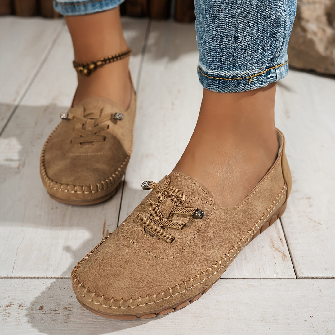 Chaussures orthopédiques femmes pour marche, confortables et respirantes, usage quotidien.