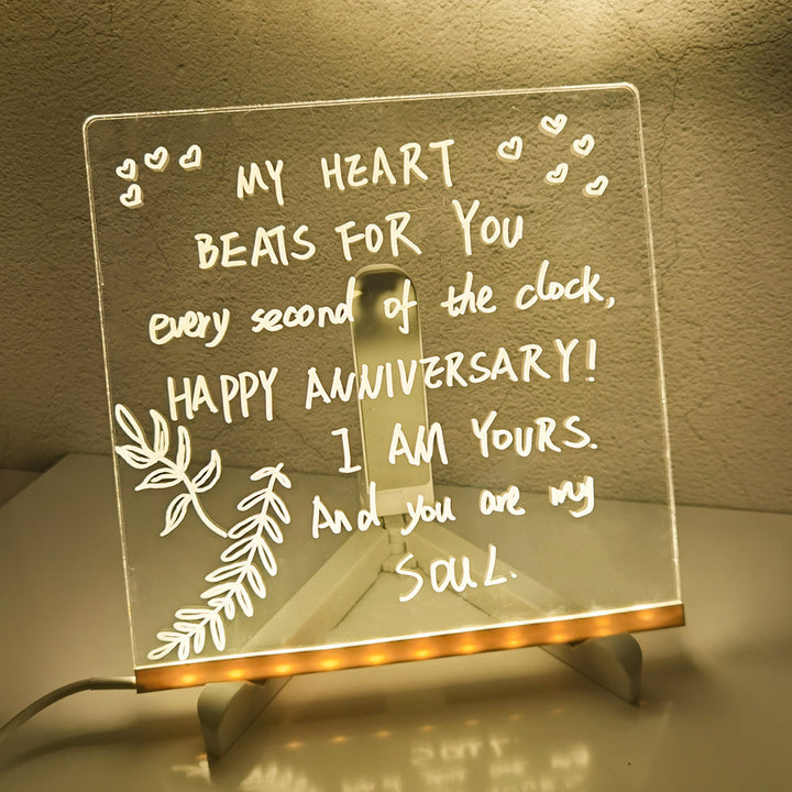 Tableau acrylique lumineux LED pour exprimer sa créativité, dessiner et écrire. Décoration unique et moderne.