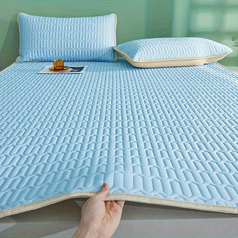 Duvet d'été en latex, respirant et thermorégulateur, idéal pour nuits chaudes.