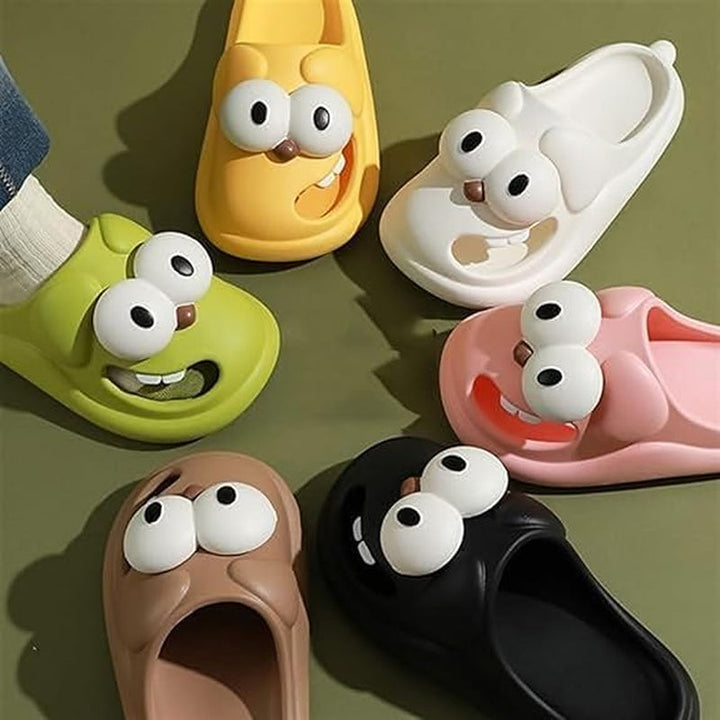 Pantoufles SoleJoy confortables, douces, pour hommes et femmes, idéales pour la détente à la maison.