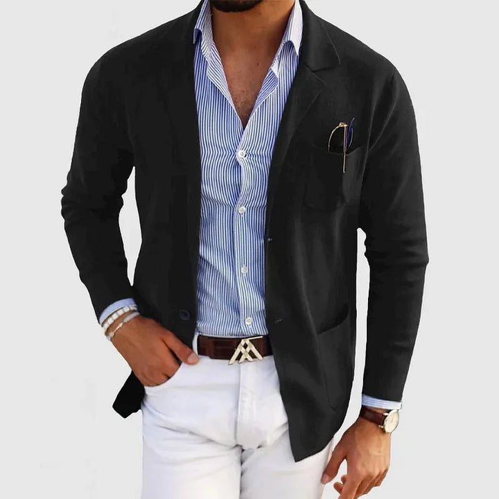 Vestons homme noir pour un style chic et contemporain. Idéal pour une tenue formelle ou décontractée.