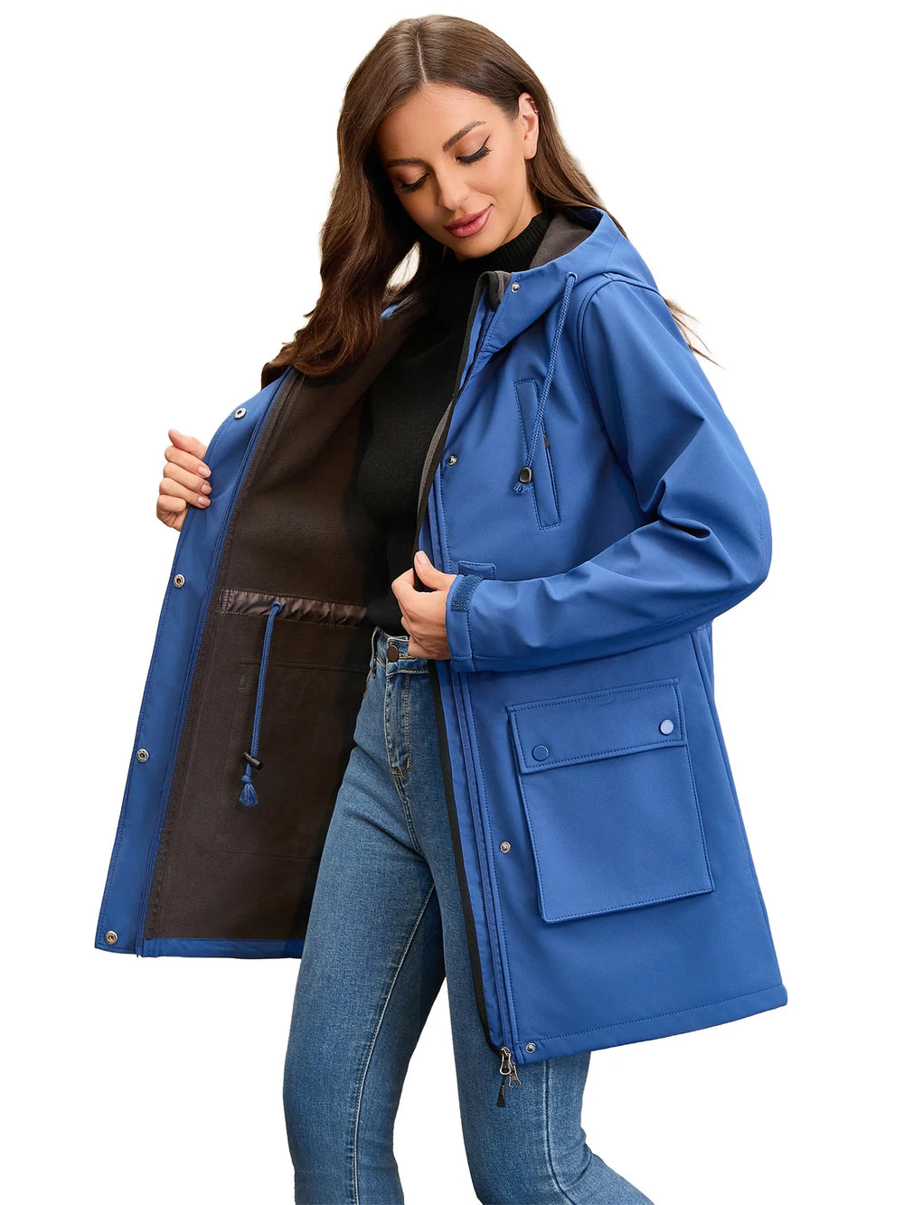 Veste technique femme protégeant pluie/vent. Idéale sports et activités extérieures, confort assuré.