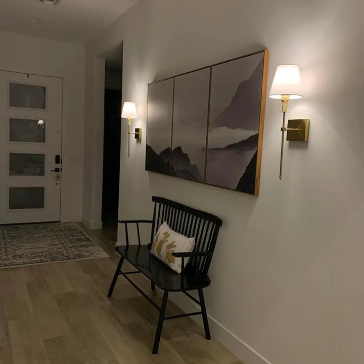 Lampe murale sans fil facile à installer, lot de 2. Éclairage LED rechargeable polyvalent pour intérieur/extérieur.