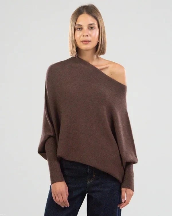 Pull femme élégant, chaud et confortable pour l'hiver. Style décontracté tendance, polyvalent pour toute mode femme.