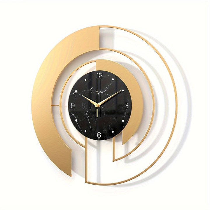 Design contemporain d'horloge murale, motif géométrique unique, pour décoration.